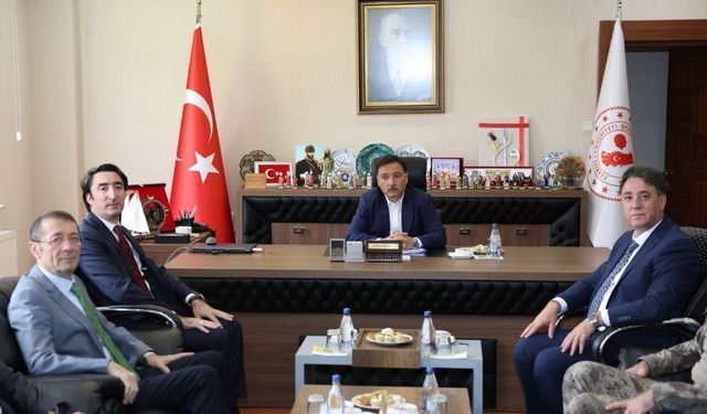 Kayseri Valisi Gökmen Çiçek, Develi ilçesinde incelemelerde bulundu