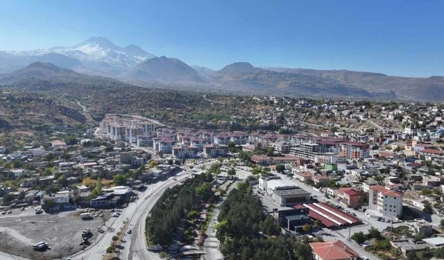 Hacılar baştan sona yenileniyor!