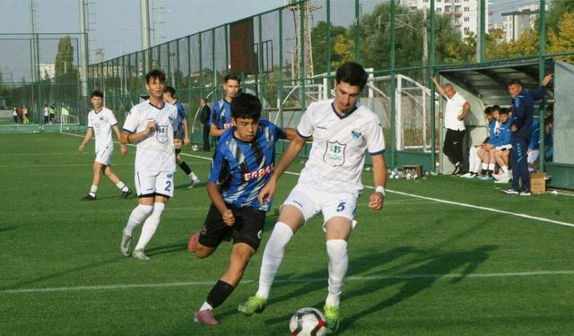 Kayseri Atletikspor’dan Esen Metal SK’ya farklı tarife