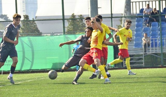 Kayserispor U19 PAF takımı Fatih Karagümrük’ü 2-0 mağlup etti