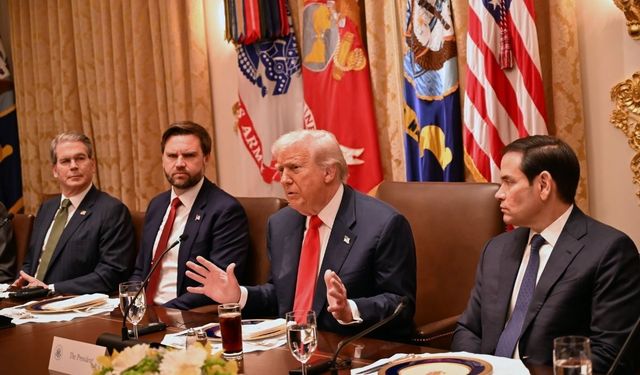 Trump’tan şok açıklama: “Hamas ile konuştum, silah bırakacaklar”