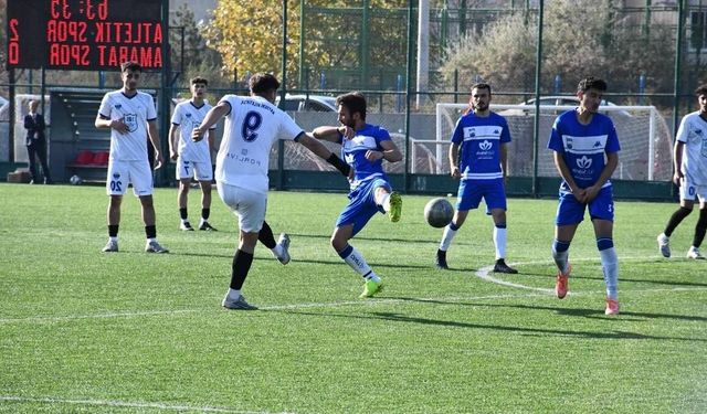 Kayseri Atletikspor farka koştu! Yeniden lider