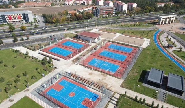 Kayseri'de tenis severlere davet: Yeni dönem kayıtları başladı