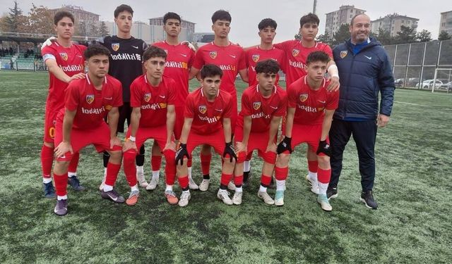 Kayseri Gelişim Ligi'nde derbi heyecanı! Kayserispor kazanmasını bildi