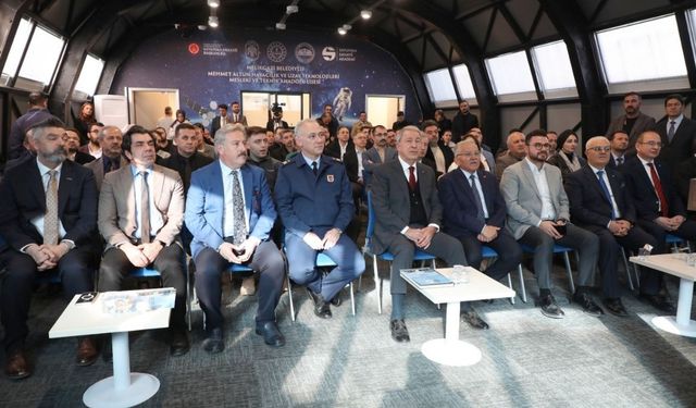 Havacılıkta büyük adım: TEI, Melikgazi Havacılık Lisesi’nde sanayicilerle buluştu