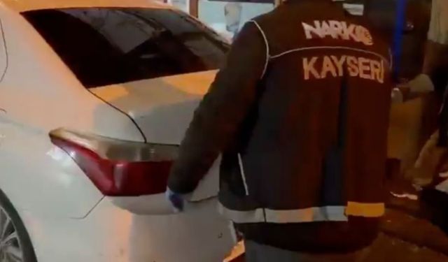 Develi'de uyuşturucu baskını! Saklandıkları adreste tek tek yakalandılar