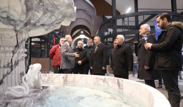 KAYSO heyeti gördü, etkilendi: Melikgazi Kayseri’nin geleceğini kuruyor
