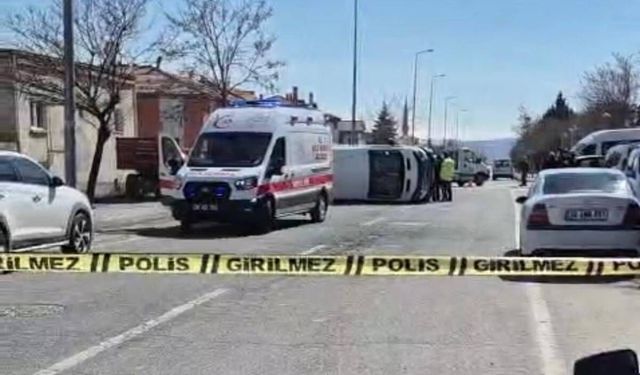 Kayseri Yeşilhisar’da öğrenci servisi devrildi