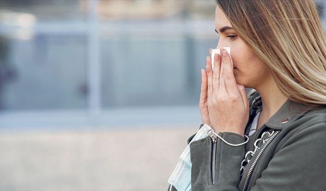 Uzmanından kritik uyarı: Bu nezle Türkiye’nin yüzde 20’sini etkisi altına aldı!