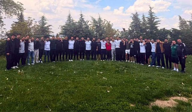 Erciyes 38 FK doludizgin bir sezonu geride bıraktı