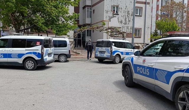 Kayseri’de evinde silahla vurulmuş halde ölü bulundu