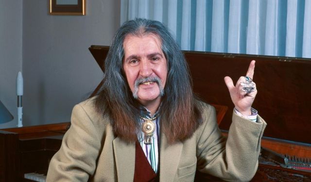 Barış Manço’nun sahne arkadaşı av tüfeğiyle vurulmuş halde ölü bulundu!