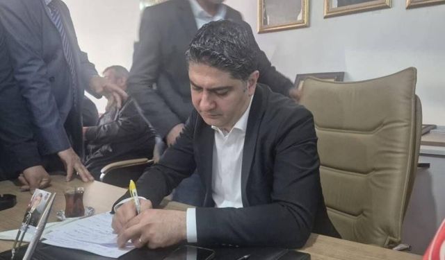 MHP’li İsmail Özdemir, Başkan Büyükkılıç'tan Sarız'a yol sözü aldı