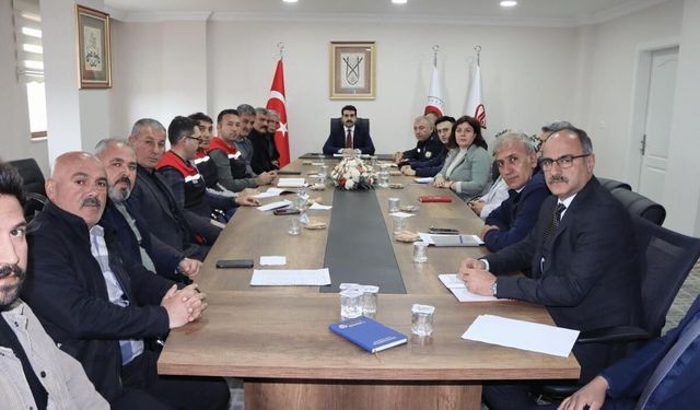 Kayseri’ye il dışından çalışmaya gelecekler için kaymakamlıkta toplantı!