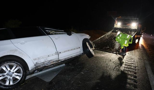 Nevşehir’de yağış nedeniyle kontrolden çıkan otomobil takla attı: 1 yaralı