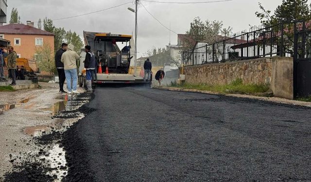 Kayseri Büyükşehir düğmeye bastı: İlçede yol hamlesi devam ediyor
