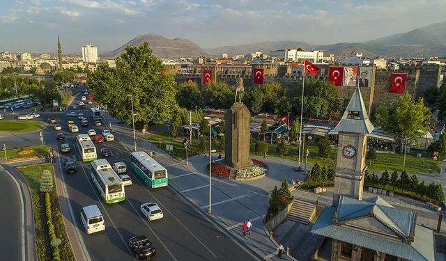 Kayseri’de belediyeden esnafa uyarı: Uymayana para cezası kesilecek!