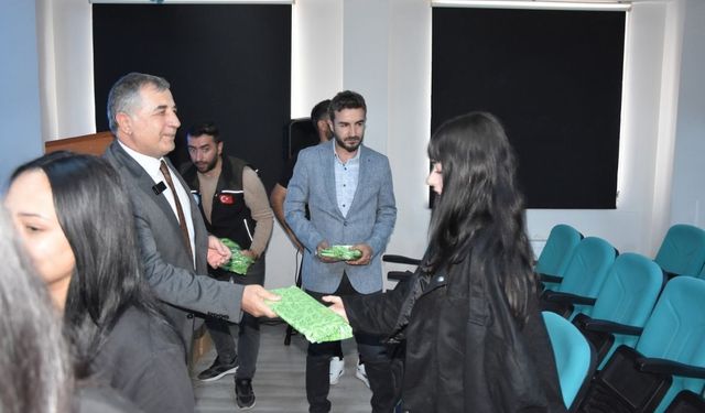 Başkan Koç’tan gençlere sınav morali: İmkanlarımızı seferber etmeye devam edeceğiz!