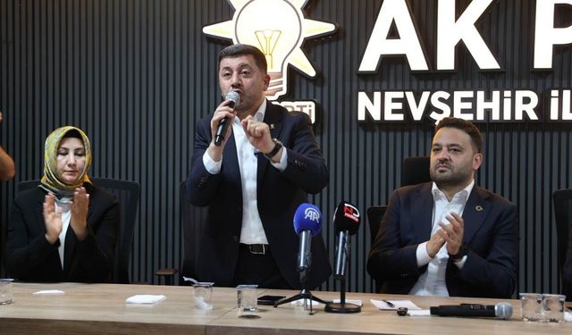 AK Parti’ye geri dönen Rasim Arı’dan sürpriz ziyaret! Soluğu orada aldı
