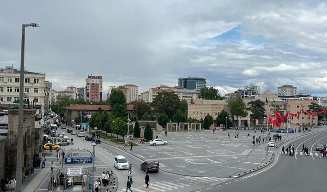 Asgari ücret konut fiyatlarının gerisinde kaldı: Kayseri dahil 8 büyükşehirde metrekare fiyatı daha düşük