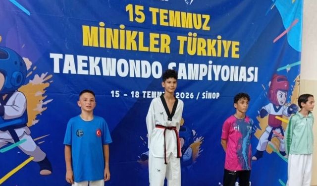 Kayserili minik tekvandoculardan Türkiye Şampiyonası’nda çifte madalya