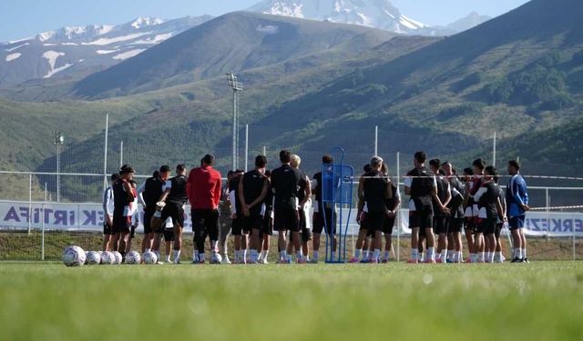 Kayserispor’un ligdeki rakipleri Erciyes Kamp Merkezi’ni tercih etti! İlk yorumları gündem oldu