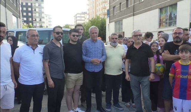 Kayseri'de tepki çeken manzara: Yüzlerce aile kaldırımsız yaşıyor