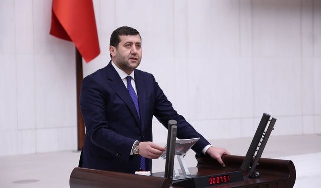 Baki Ersoy’dan Sarız’daki afet konutları için soru önergesi