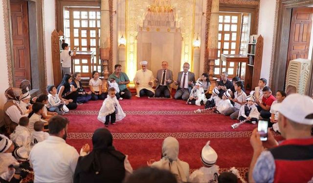 Nevşehir'de Vakıflar Genel Müdürlüğü'nden 23 çocuğa anlamlı sünnet şöleni!