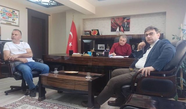 Kayseri’de belediye başkanı ve genel müdür buluştu: Sefer saatleri ve duraklar için kapsamlı toplantı!