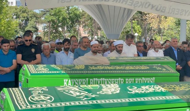 Kayseri OSB’de makinaya sıkışarak vefat eden Fikret Konur defnedildi