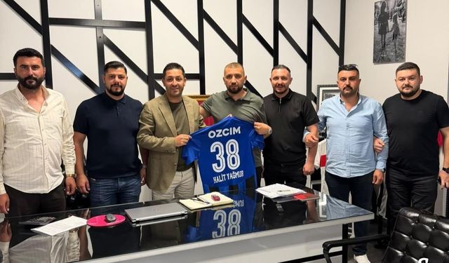 Erciyes 38 FK’dan Ülkü Ocakları’na teşekkür ziyareti
