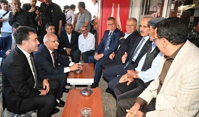 Büyükkılıç’ın Malatya ve Sivas mesaisi: Bakan Uraloğlu’nun programına katıldı!