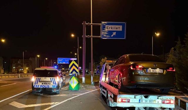 Kayseri’de polisten kaçmak için her yolu deneyen alkollü sürücü yakayı ele verdi