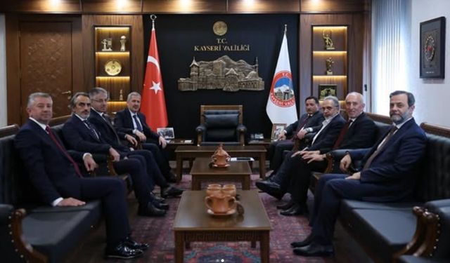 Ticaret Bakan Yardımcısı Gürcan Kayseri’de: Vali Çiçek ile görüştü