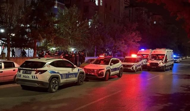 Kayseri'de babasını bıçaklayarak öldüren şahıs intihara kalkıştı
