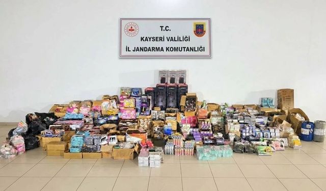 Kayseri'de 10 milyon TL'lik kaçak ürün ele geçirildi! Binlerce ürün bulundu