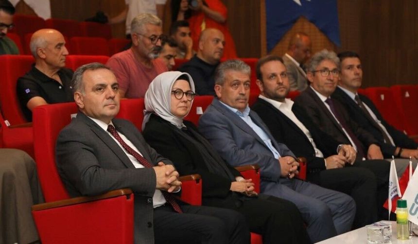 Erciyes Teknopak’ta “Hassas Tıp ve Sağlık Biyoteknolojisi Üssü Programı” Düzenlendi