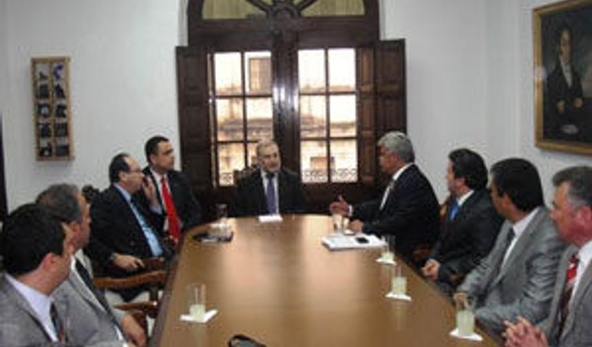 Genç iş adamlarından 3 kıtaya ziyaret 