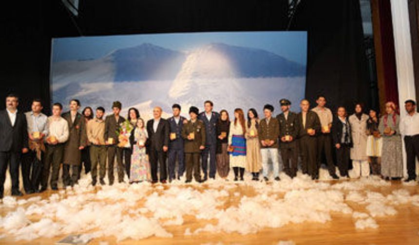 Gençlerden, Sarıkamış oyunu