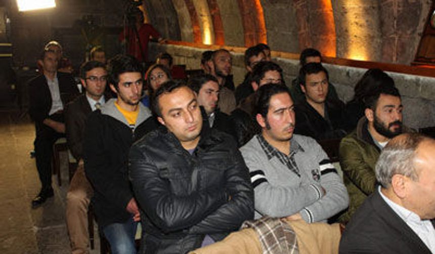 Sinama eleştirmeni Burçak Evren talas’ta