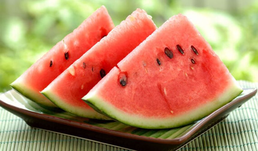 Yaz aylarında karpuz ve dondurma tüketimine dikkat 