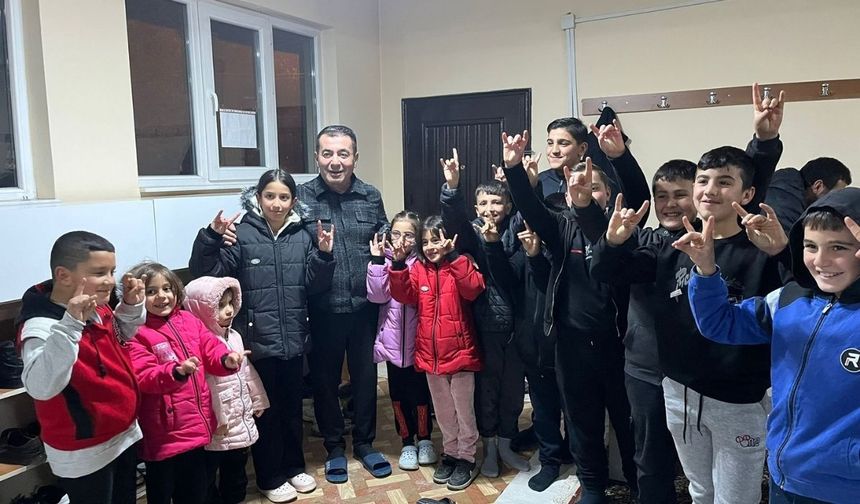 Selahattin Metin Ağcalı Mahallesi’nde vatandaşlarla bir araya geldi