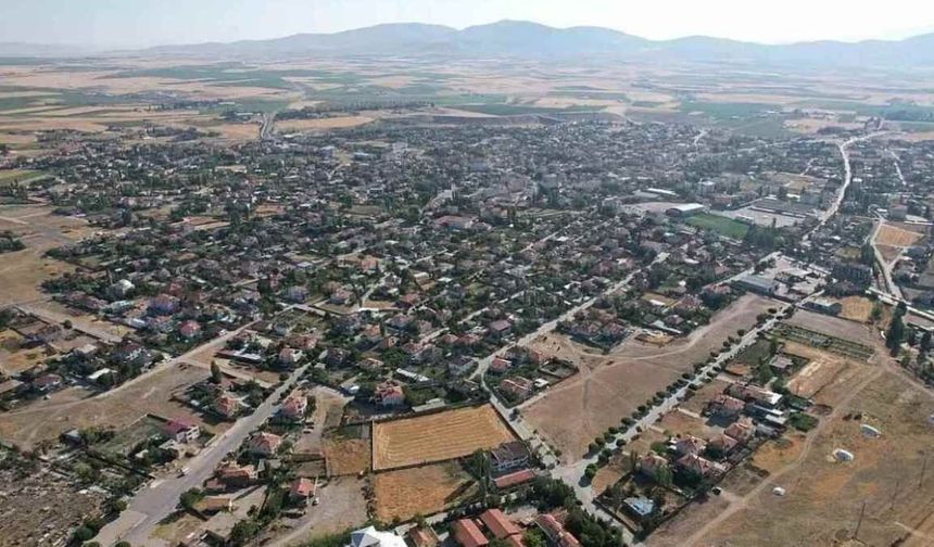 Tomarza’da kaçak kazıya suçüstü baskın: 3 gözaltı!