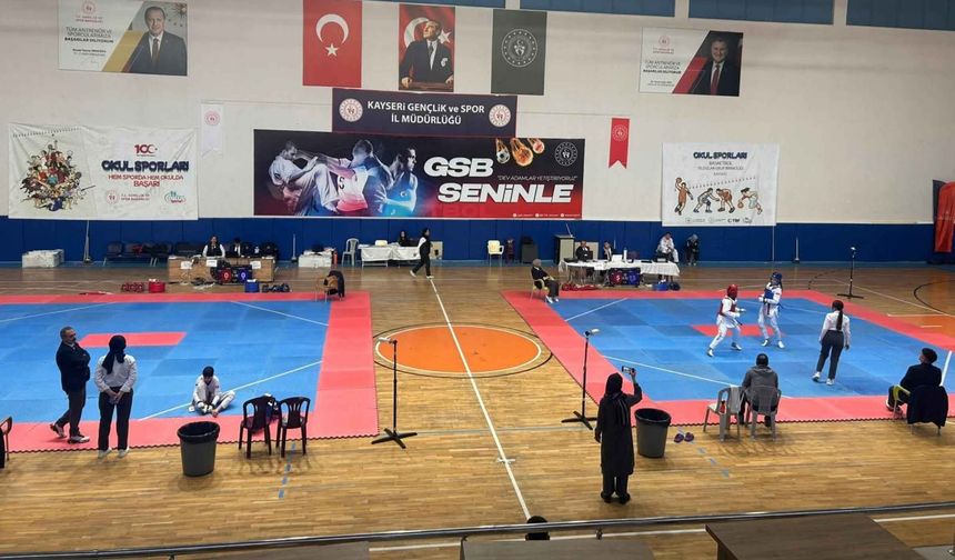 Taekwondo Yıldızlar İl Birinciliği müsabakaları başladı