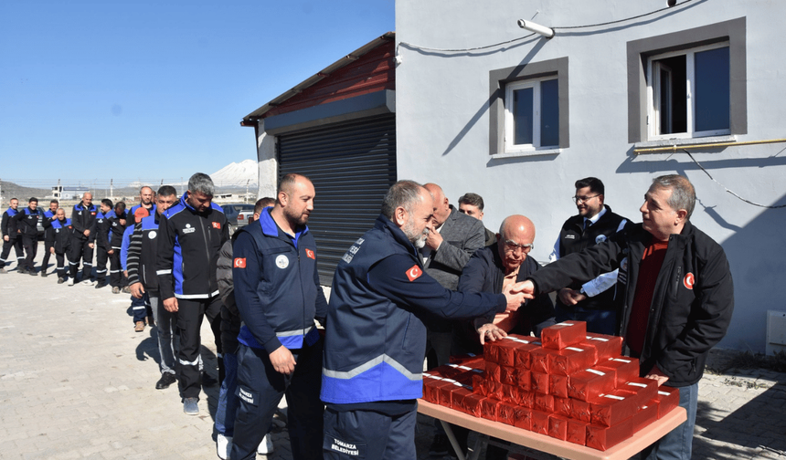 Kayseri’de belediye başkanı işçilerle buluştu: Alın teri bizim için çok kıymetli!