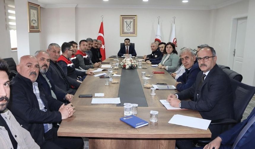 Kayseri’ye il dışından çalışmaya gelecekler için kaymakamlıkta toplantı!