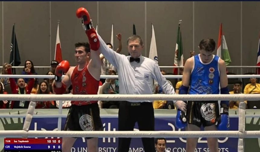 ERÜ öğrencisi milli sporcu Dünya Üniversiteler şampiyonu oldu