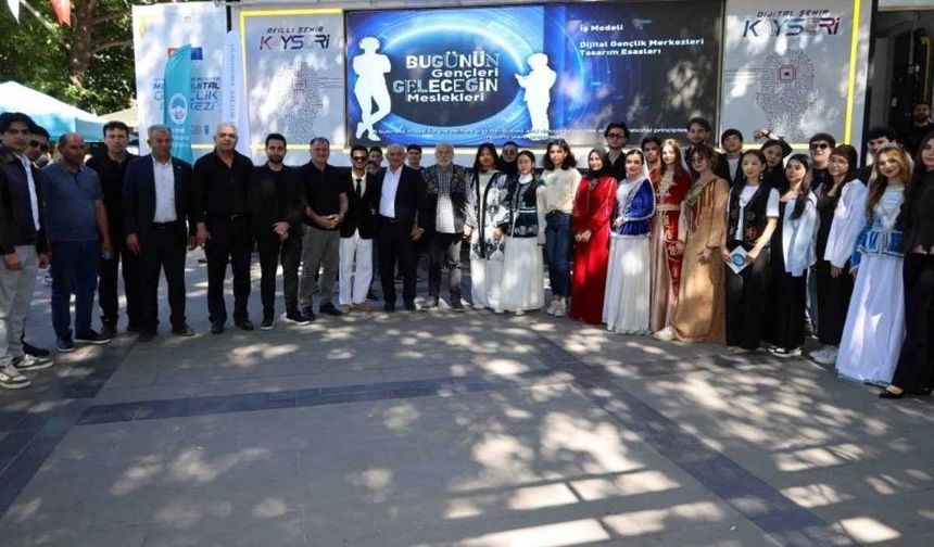 Yahyalı Teknoloji Festivali'nde gençler bilimle buluştu!