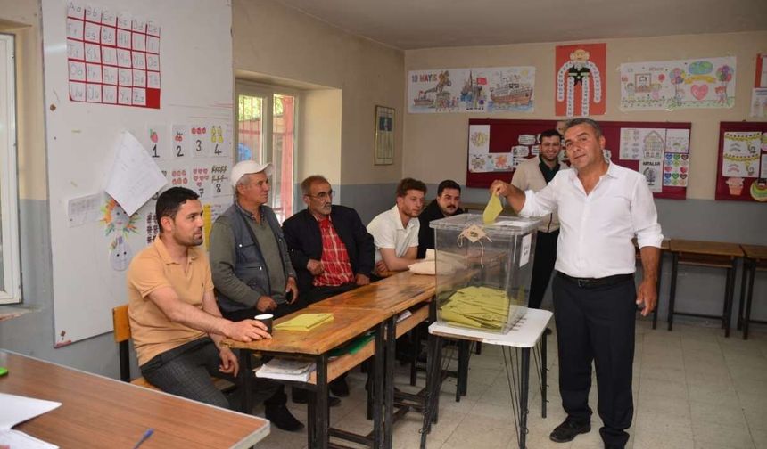 Yahyalı'da yeni muhtar belli oldu: 130 oyla göreve geliyor